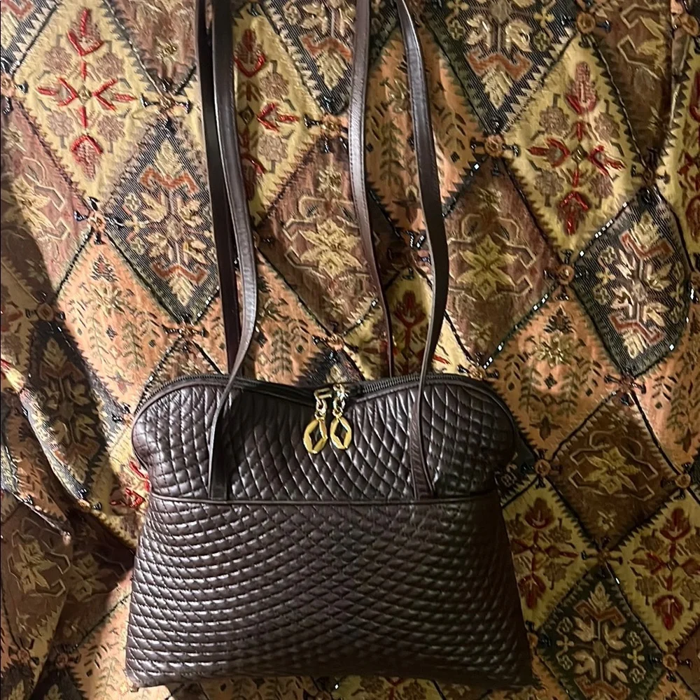 BALLY Elegant Brown Quilted Leather Women's Bag - Picture 12 of 12